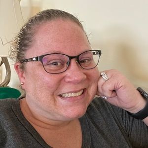 Meet your Posher, Deborah